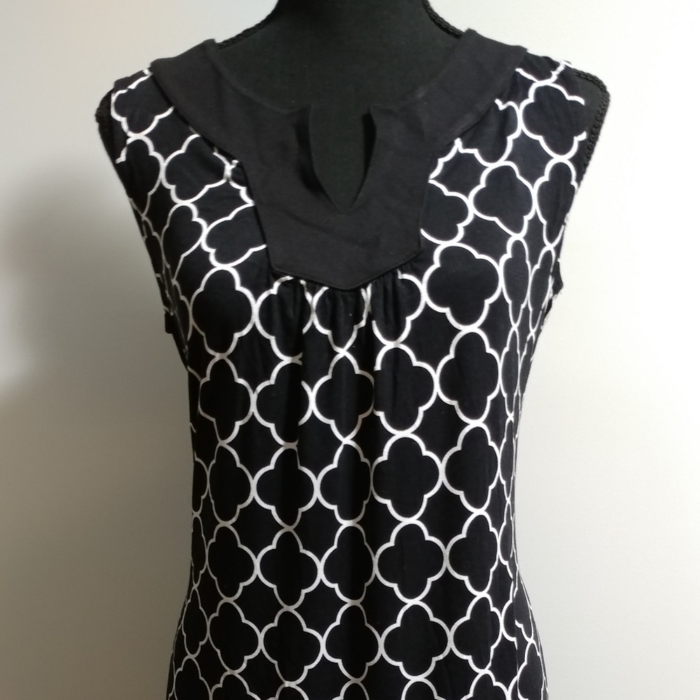 NWOT St.John's Bay sleeveless dress